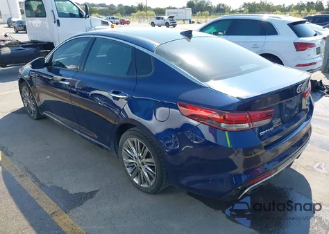 2017 Kia Optima Sxl Turbo z USA, uszkodzony, nr VIN 5XXGV4L2XHG174804